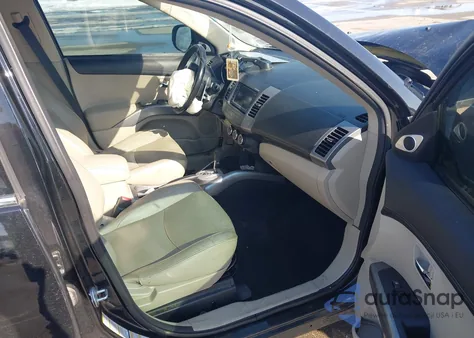 2011 Mitsubishi Outlander Gt z USA, uszkodzony, nr VIN JA4JT5AX9BU008589